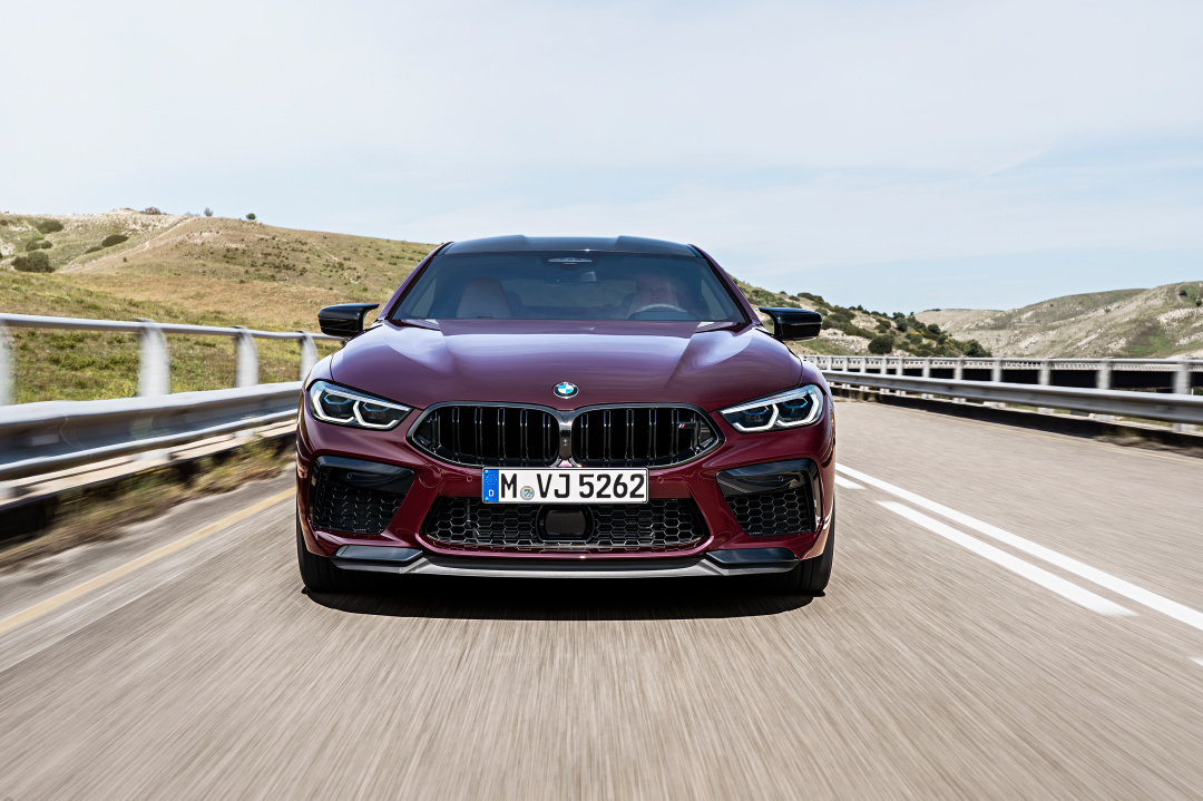 SMALL_P90369598_highRes_the-new-bmw-m8-gran-